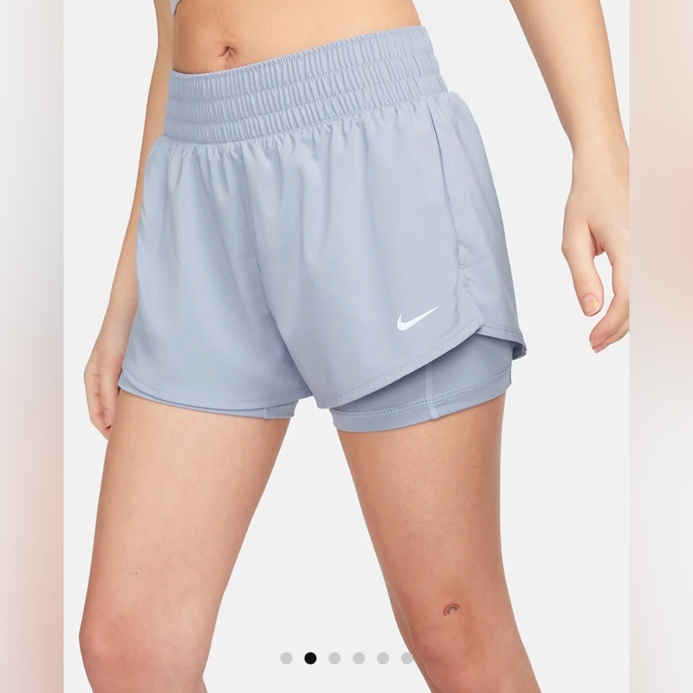 NWT Nike One Dri-FIT High-Waisted 3" 2-in-1 Shorts